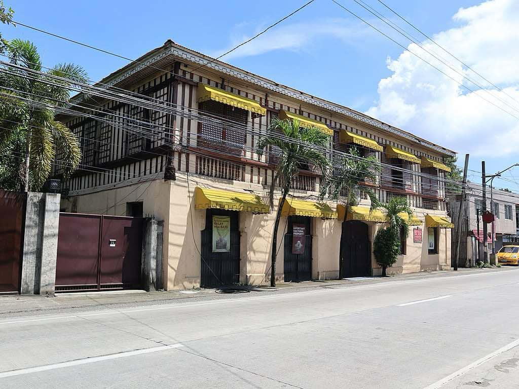 Camina Balay nga Bato - Avance�a
