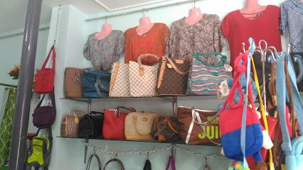 Genel's Boutique Image 1